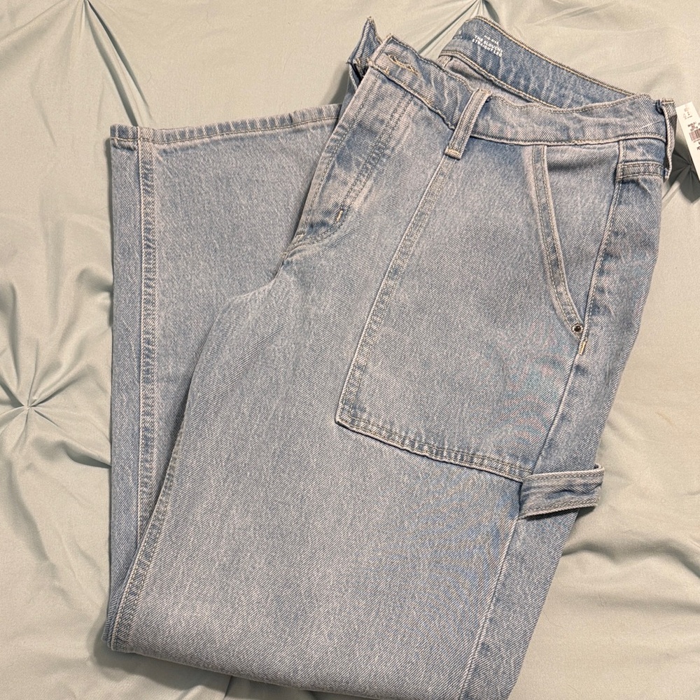 NWT slouchy straight leg- mid rise utility